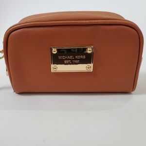 Michael Kors wristlet tan/brown